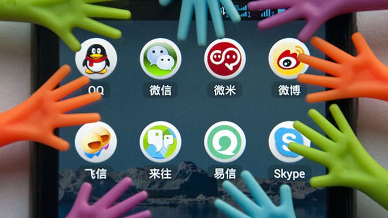 成都无线网桥与光纤：性能与成本的较量